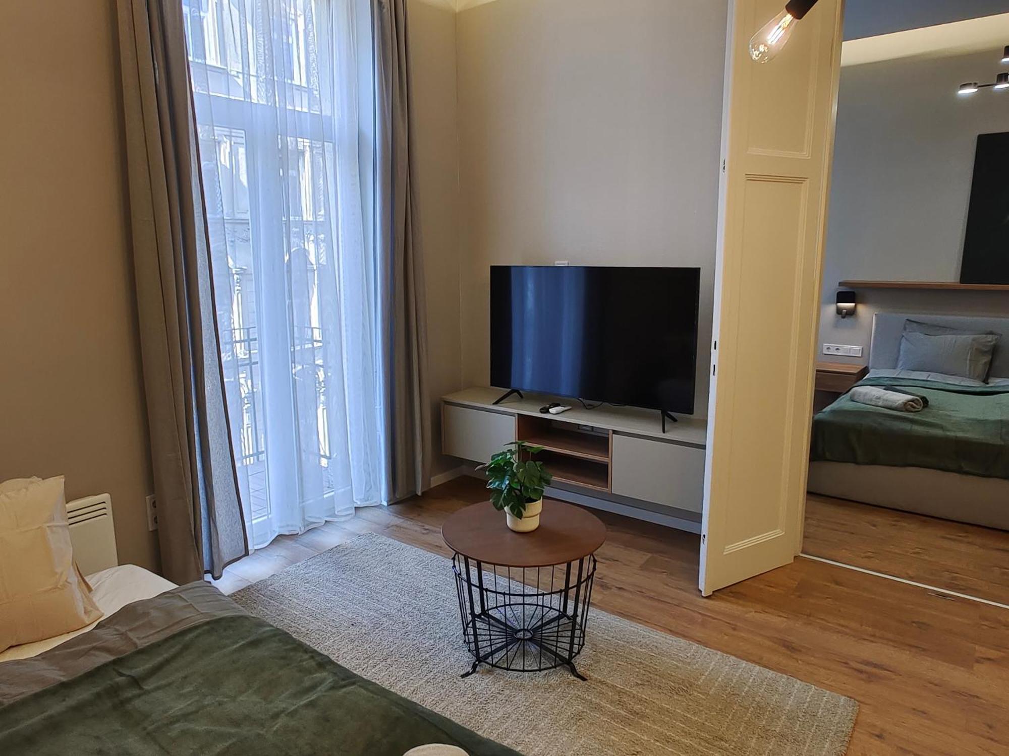 בודפשט City Center 2, Cozy And Modern 2Br In The City Center מראה חיצוני תמונה